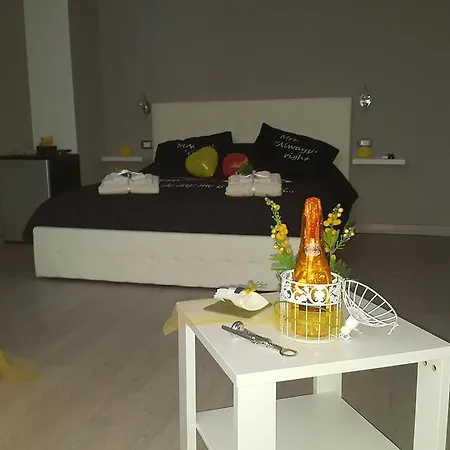 La Casa Dei Sogni 게스트하우스 3*